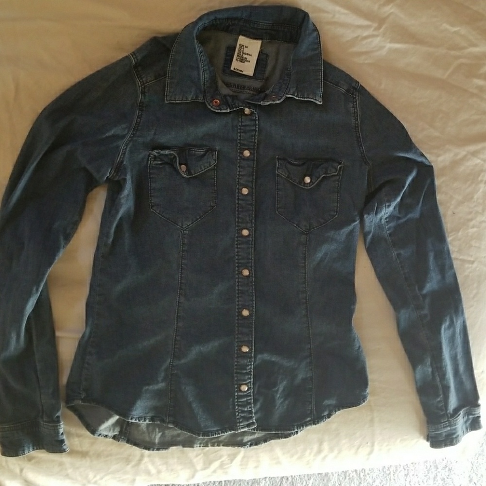 Denim shirt